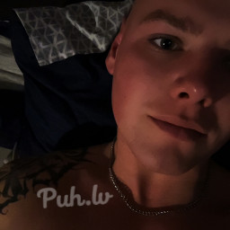 Даня, 21