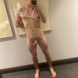 Andrew, 31