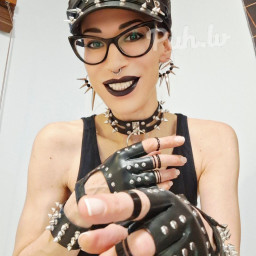 MISTRESS JULIA, 35