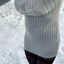 Nika Cross, 39