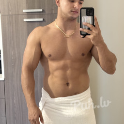 Zack, 29