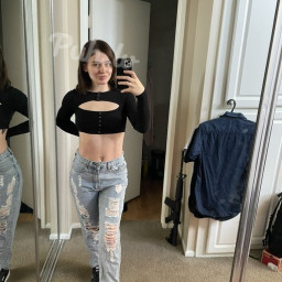 Christelle, 23