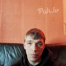 Oskars, 33