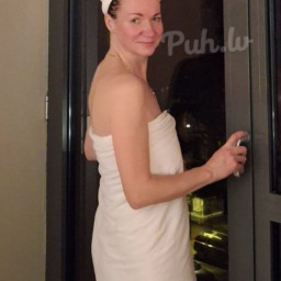 Mustaff, 44