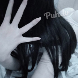Scarlet, 21