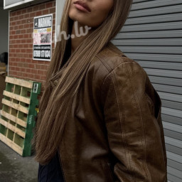 Lily, 19