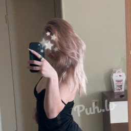 karolina, 23
