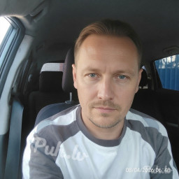Саша Двинск, 42