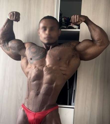 fitnessmeister (24 years) (Photo!) offering male escort, massage or other services (#7371497)